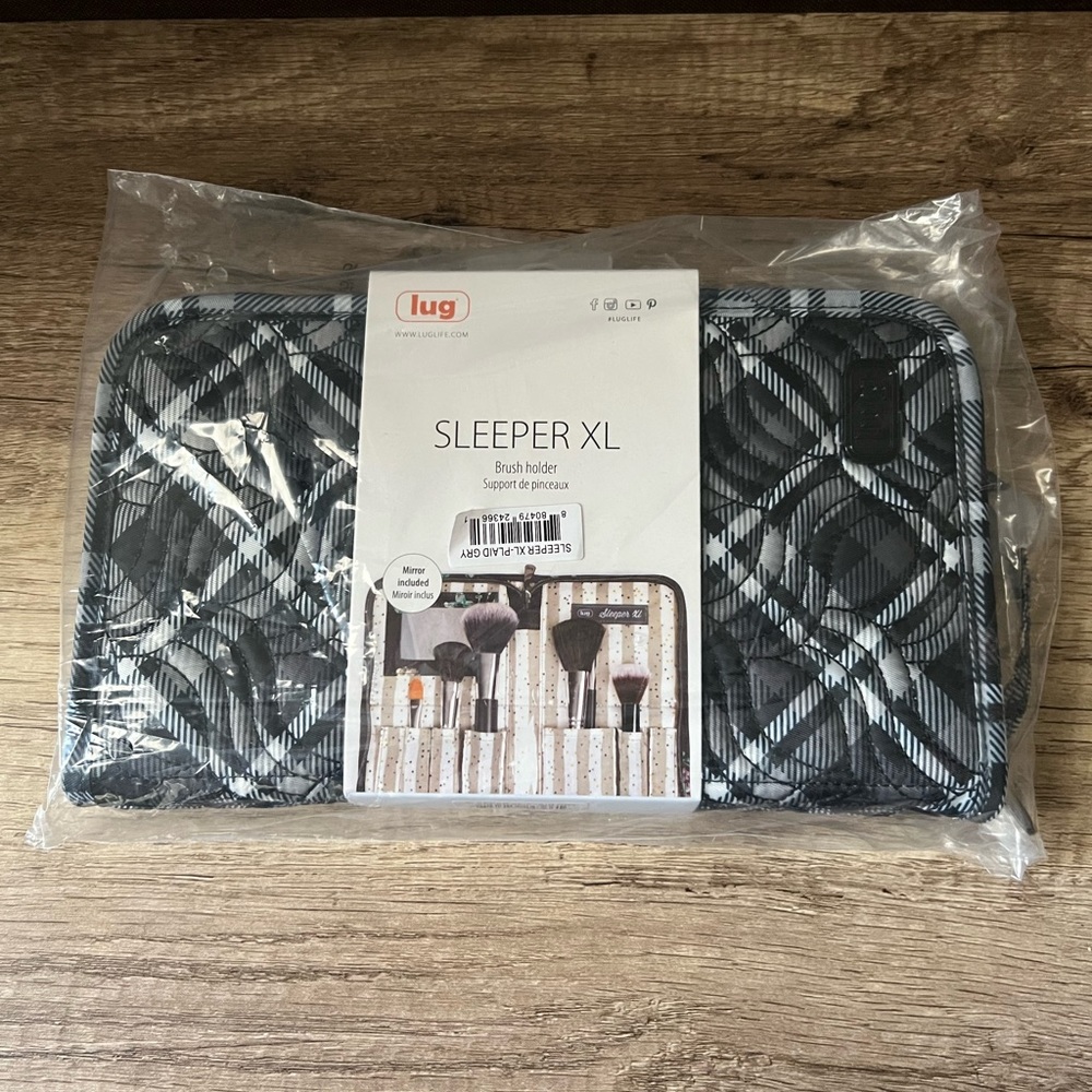 🆕 Lug Sleeper XL Brush Holder Plaid Grey New